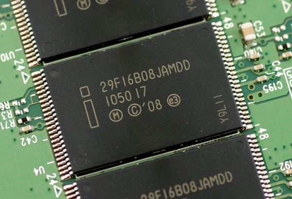 Intel SSD 510 NAND