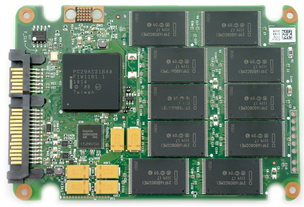 Intel SSD 320 pcb top