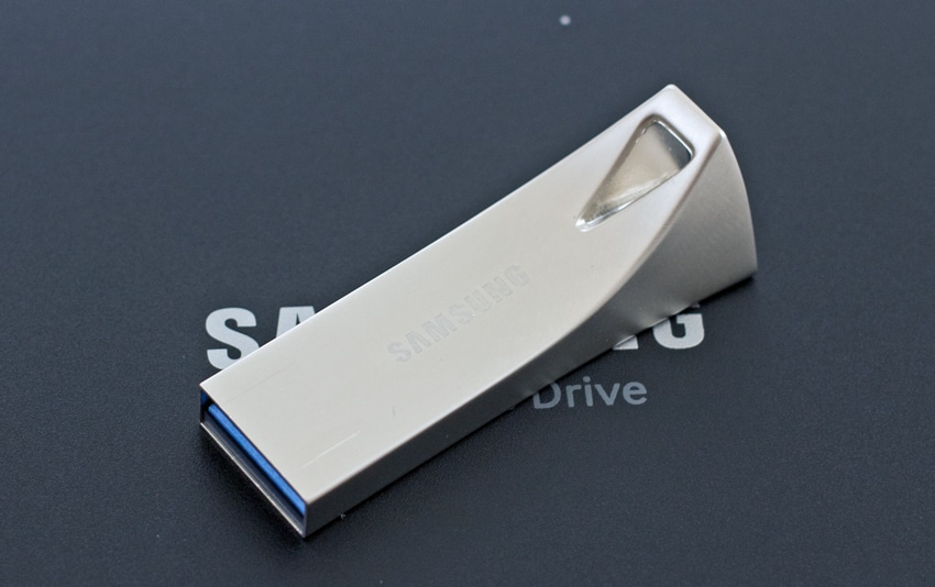 Ballade portugisisk I øvrigt Samsung USB 3.1 BAR Plus Review (256GB) - StorageReview.com