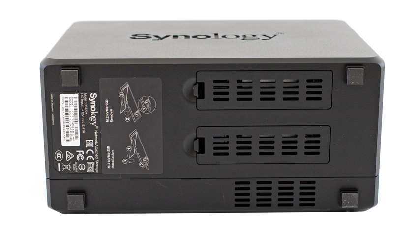 Synology DS720+ bottom