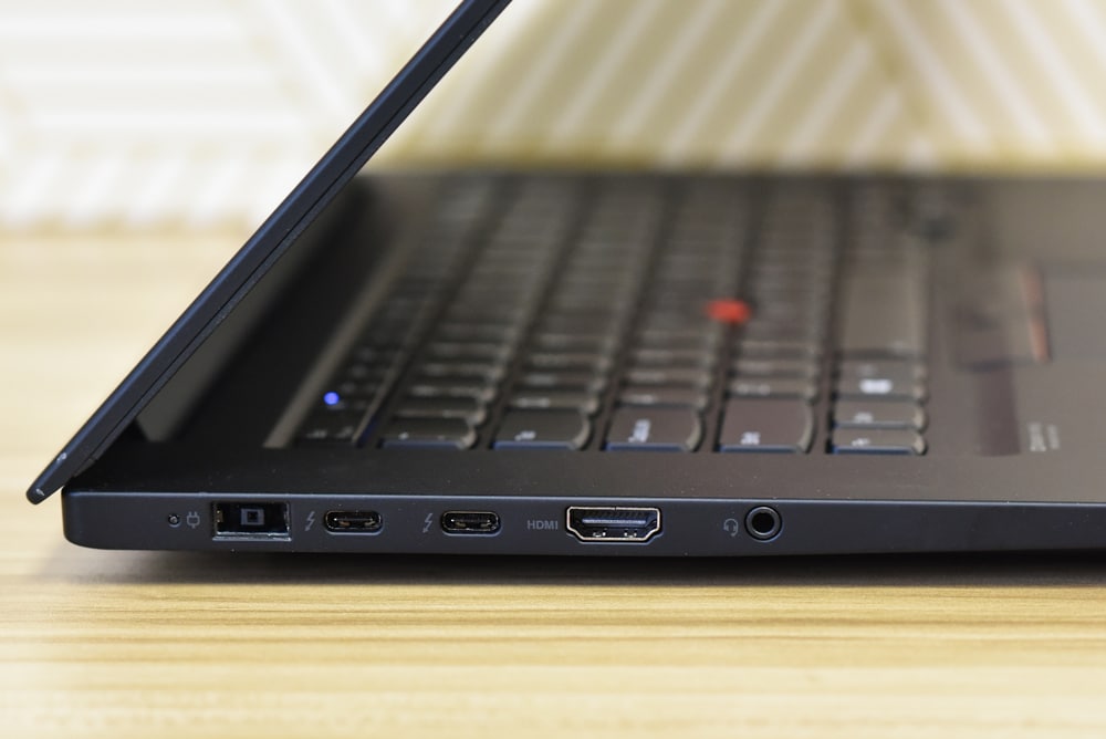 Lenovo thinkpad p1 ports