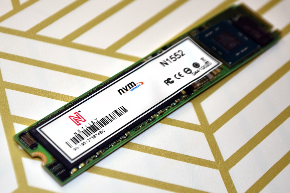 Netlist NS1552 SSD back