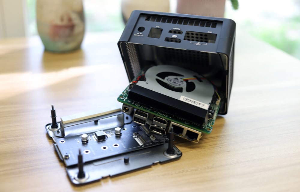 Simply NUC Ruby R8 CBM1r8RB AMD NUC Review StorageReview