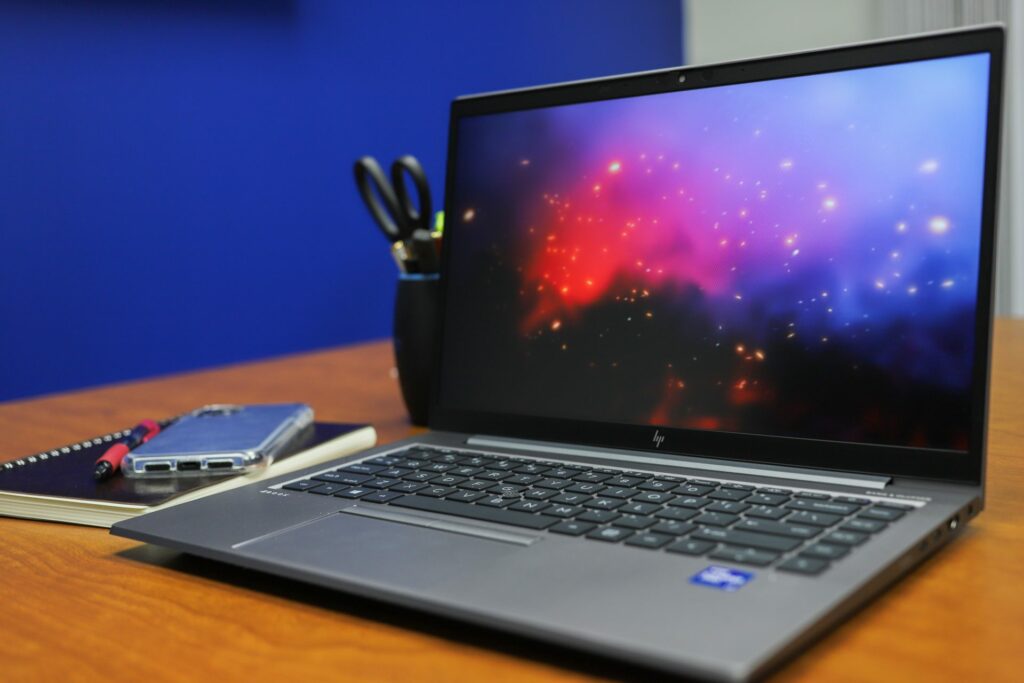 hp zbook firefly g8