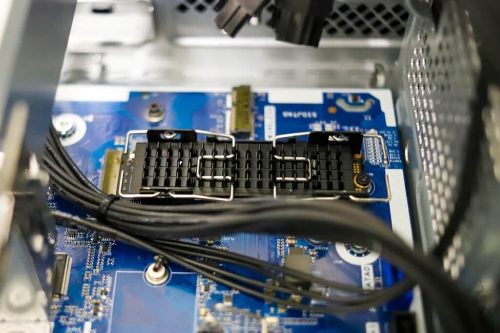 HP Z2 G8 Tower M.2 SSD