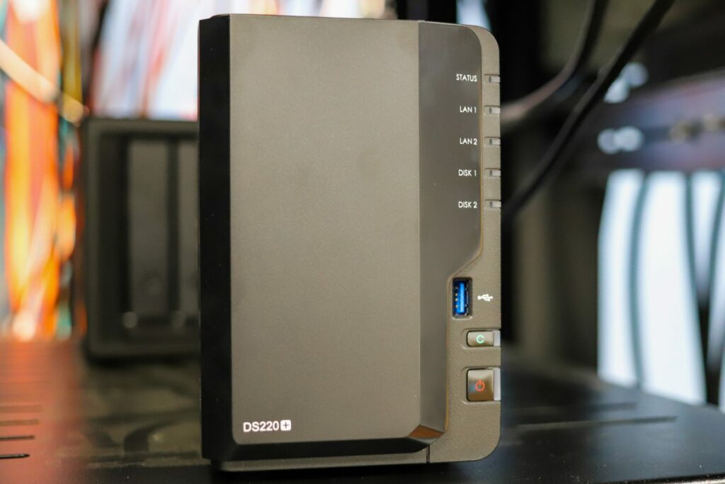 Synology DiskStation DS220+ Review 