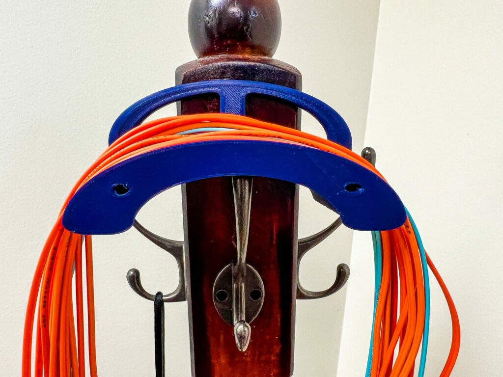 3d printed cable hanger