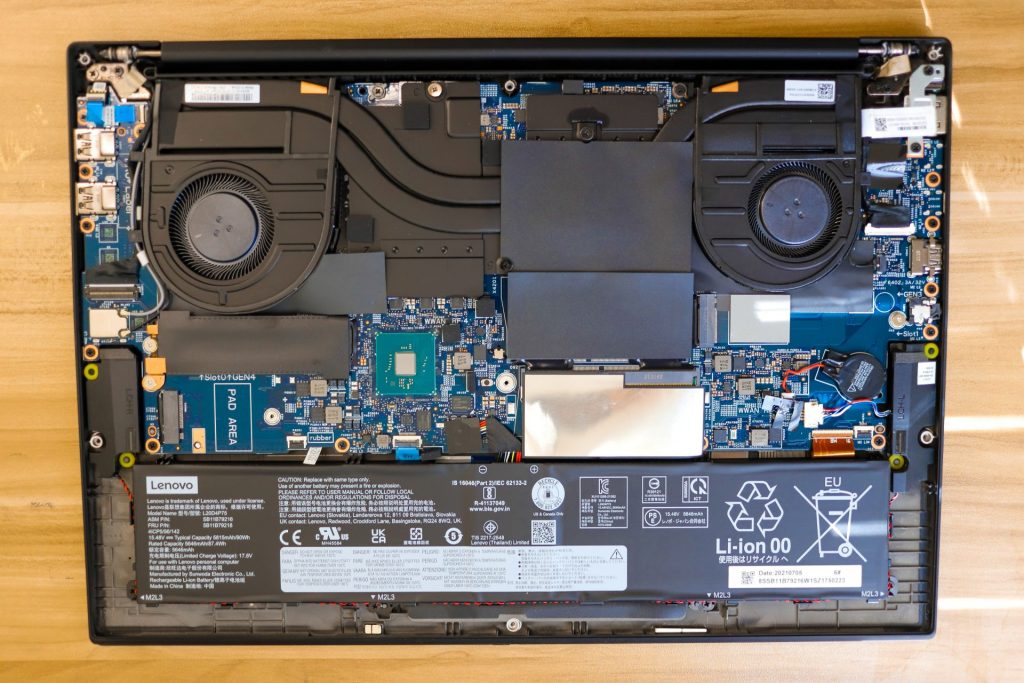 Lenovo ThinkPad P1 G4 Open Bottom Panel