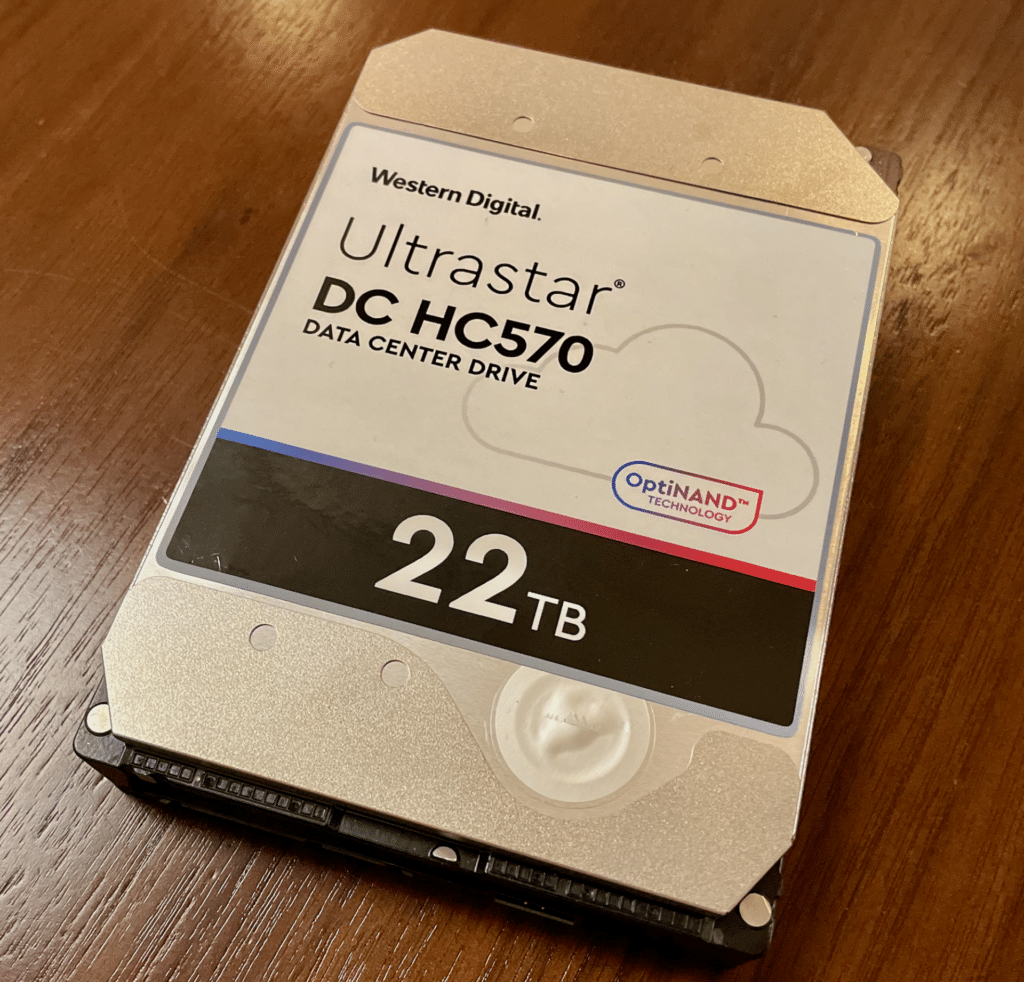 WD Ultrastar DC HC570