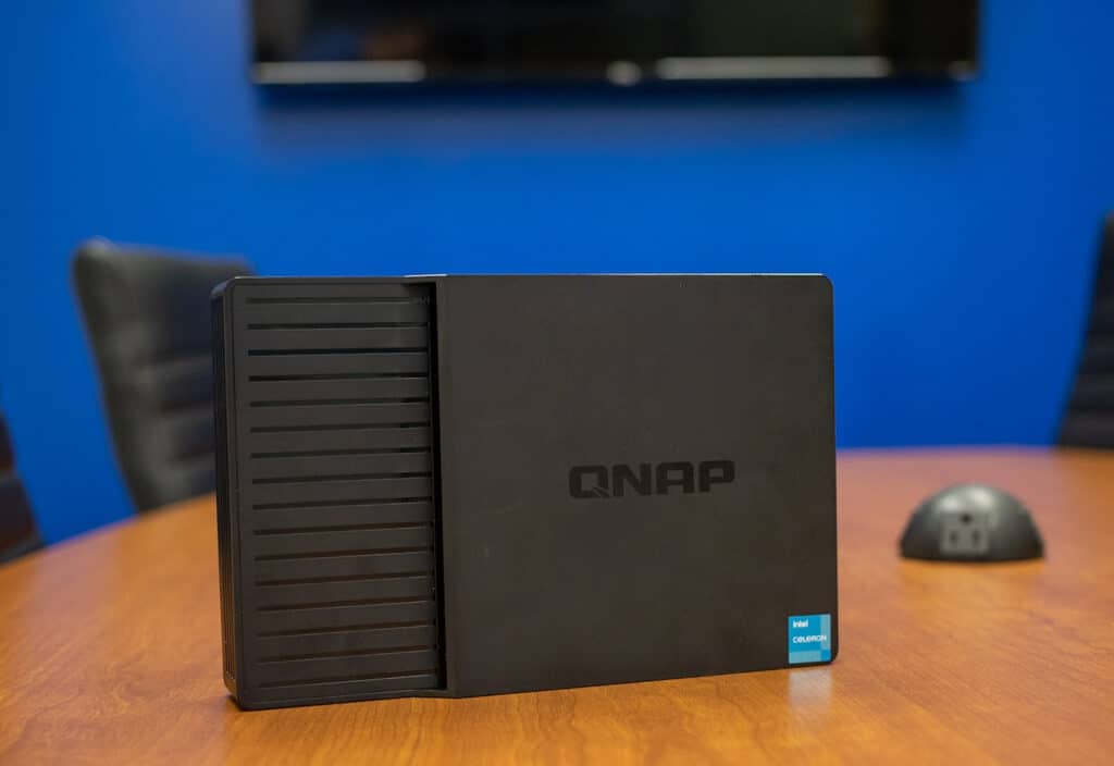 QNAP Koibox-100W