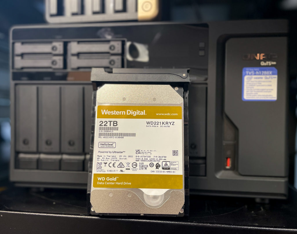 QNAP TVS-h1288x and WD Gold 22TB