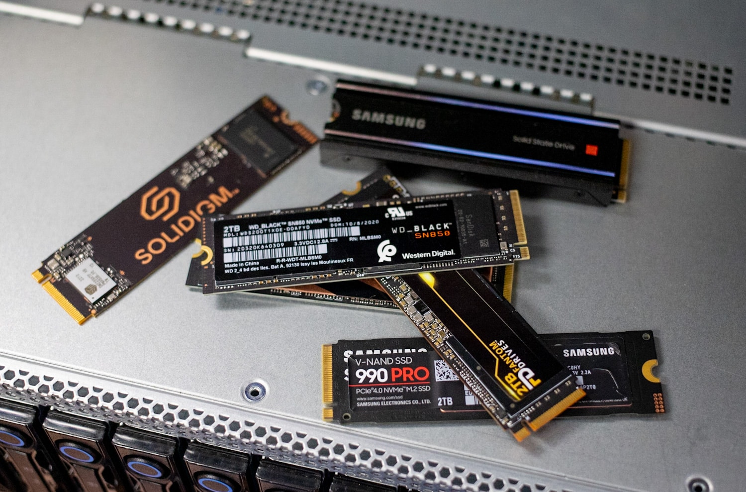 Hyperscale NVMe Boot SSD Specification Brings Performance, Affordability and Efficiency - StorageReview.com