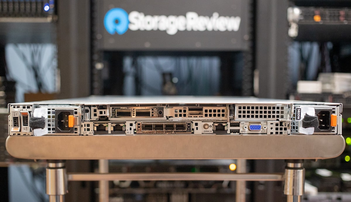 Ports arrière Dell PowerEdge R660