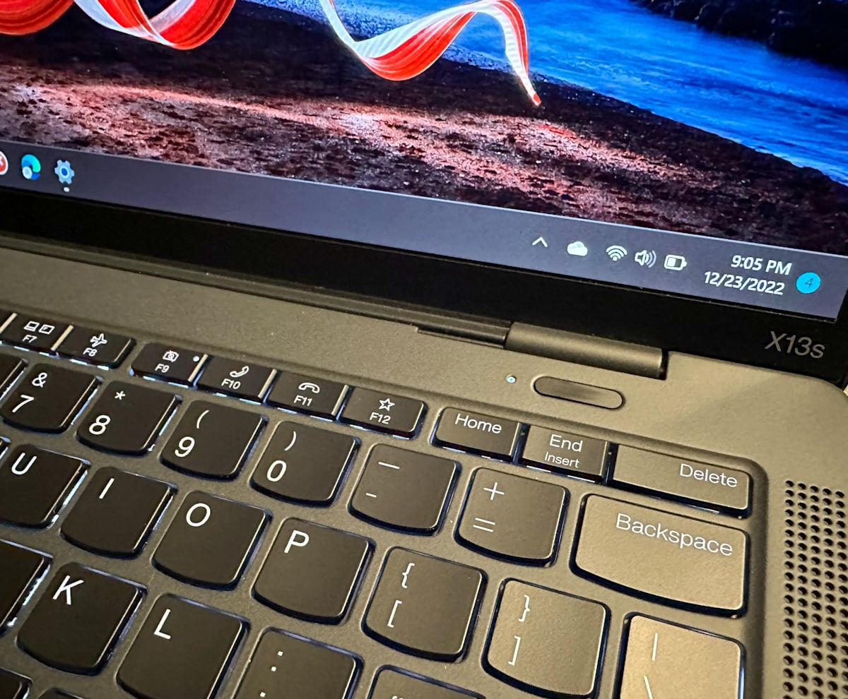 Lenovo ThinkPad X13s tight corner