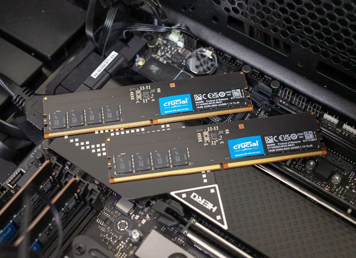 Corsair Vengeance DDR5-5600 CL40 2x 24 GB Review