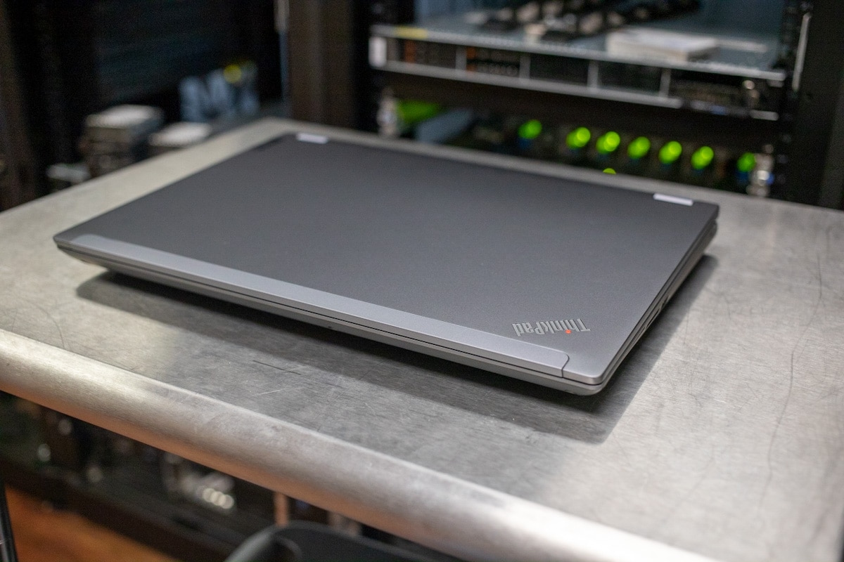 Lenovo ThinkPad P16 Gen 1 Rear
