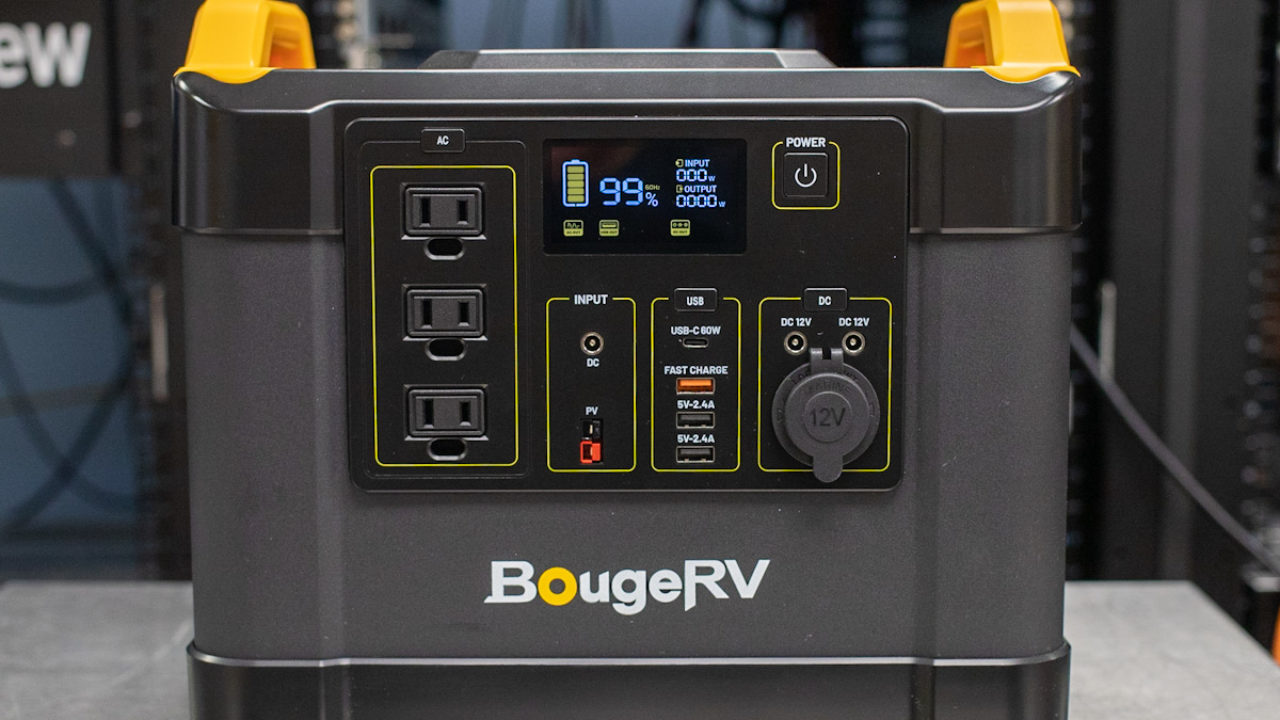 Revue de la centrale électrique portable BougeRV FORT 1000 