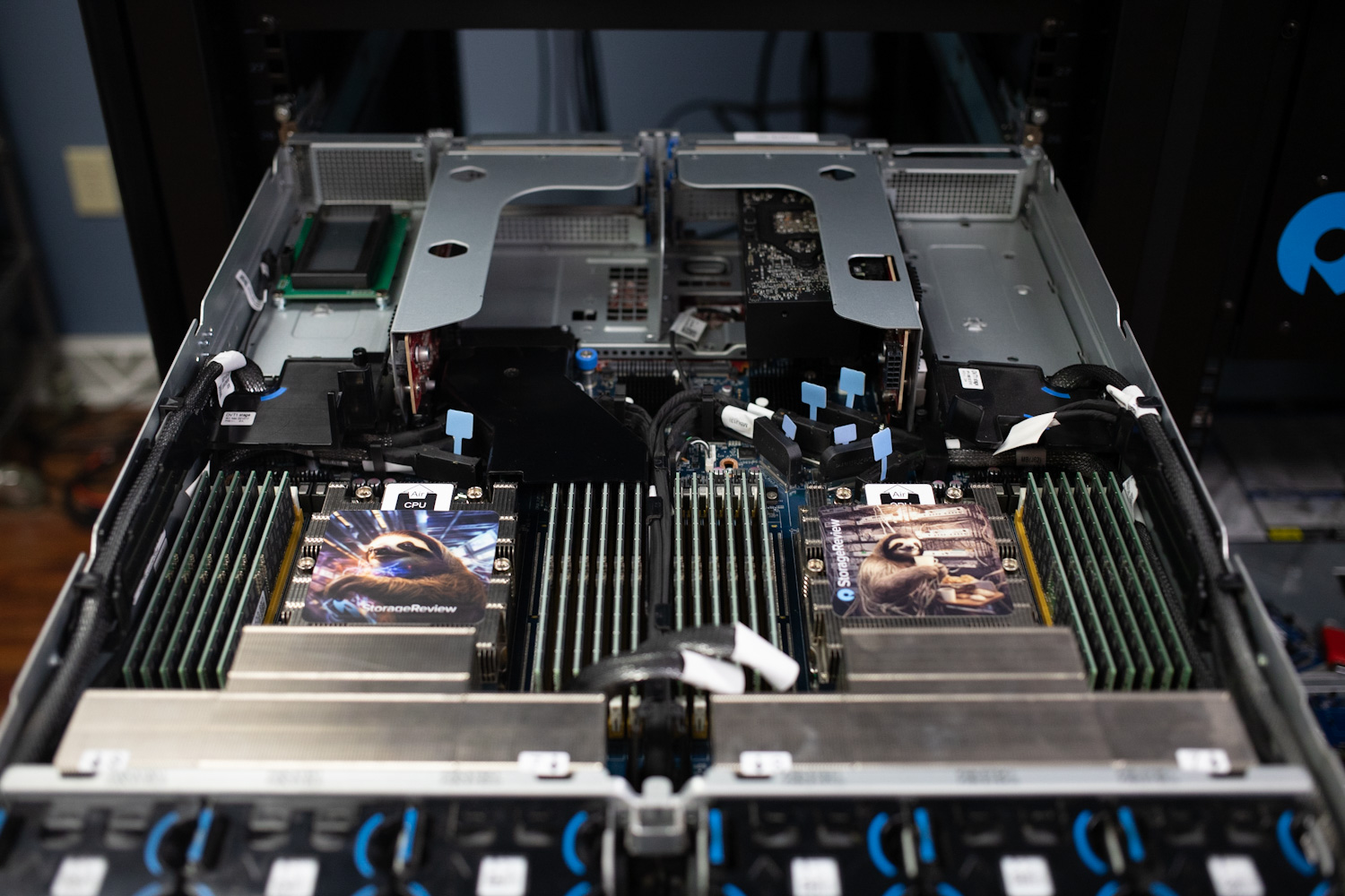 AMD Epyc Bergamo CPU Server