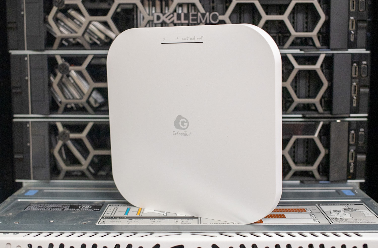 Wi-Fi 6E – The Ultimate Access Point｜ECW336