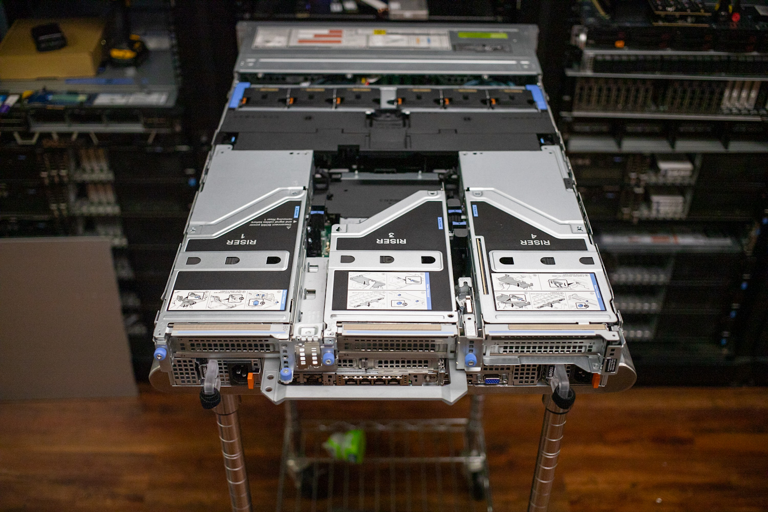 Dell Recertified R750 Risers