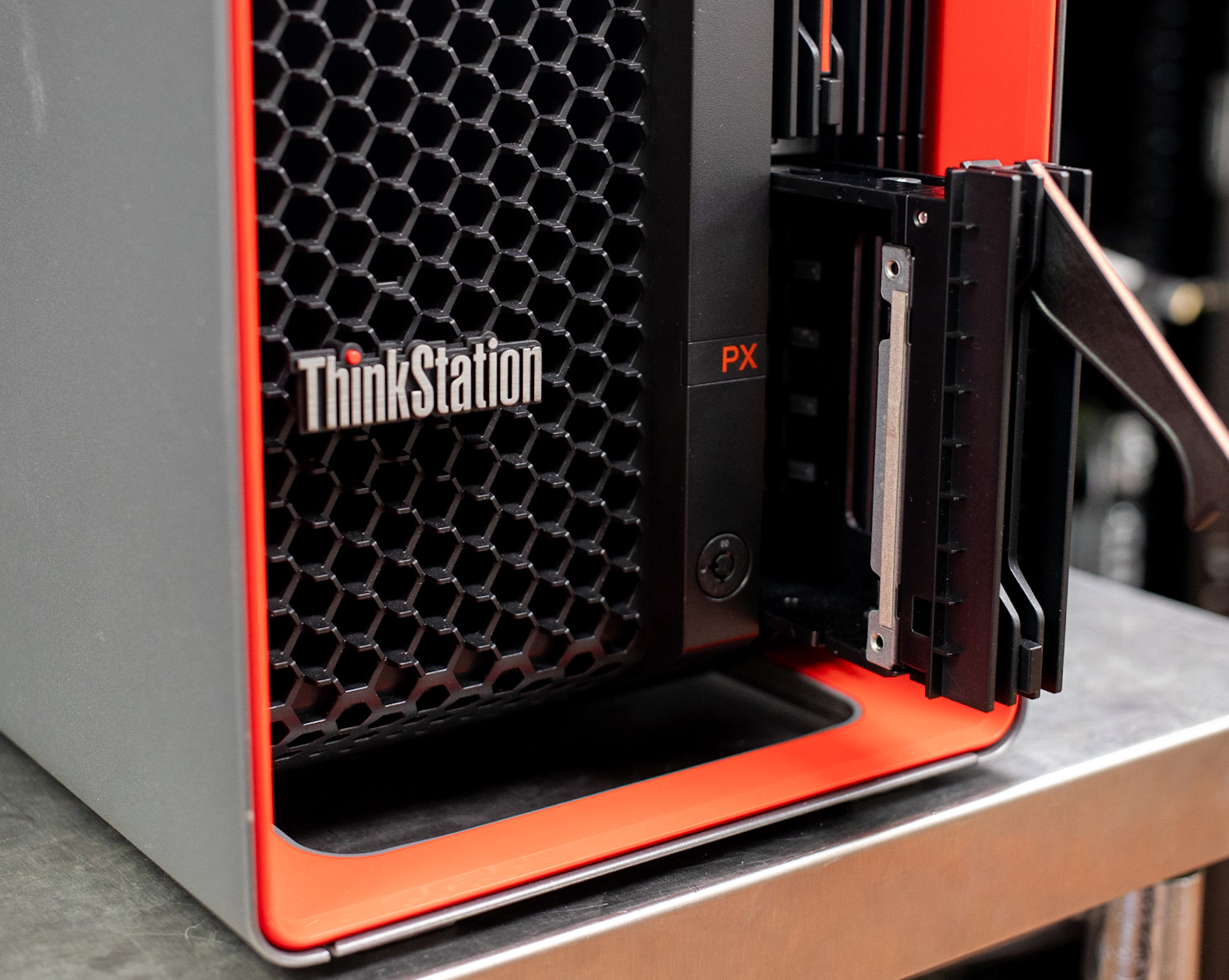 Lenovo ThinkStation PX Front Storage Bays