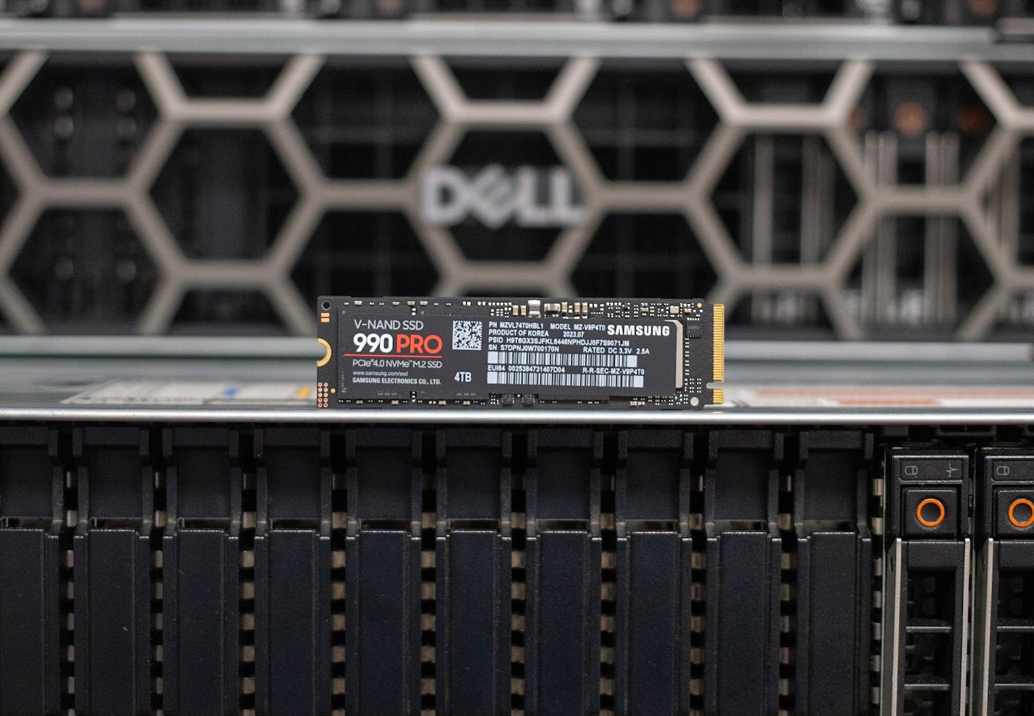 Samsung 990 Pro review: The best of the last-gen PCIe 4.0 SSD 