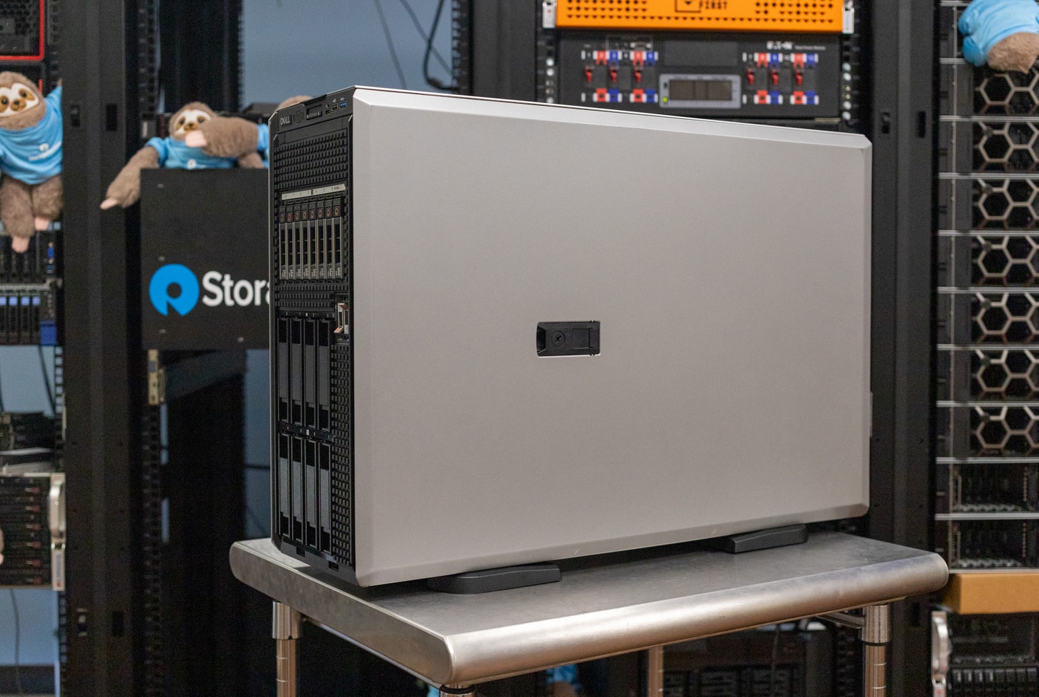 Dell PowerEdge T560 Tower