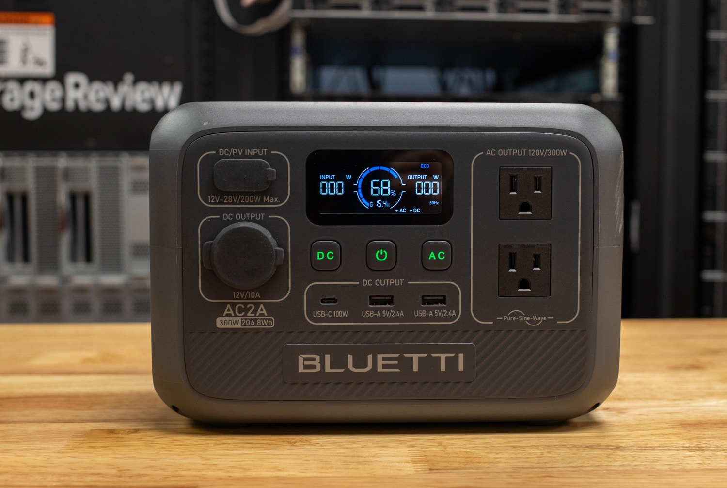 Bluetti AC2A ポータブル パワー ステーション