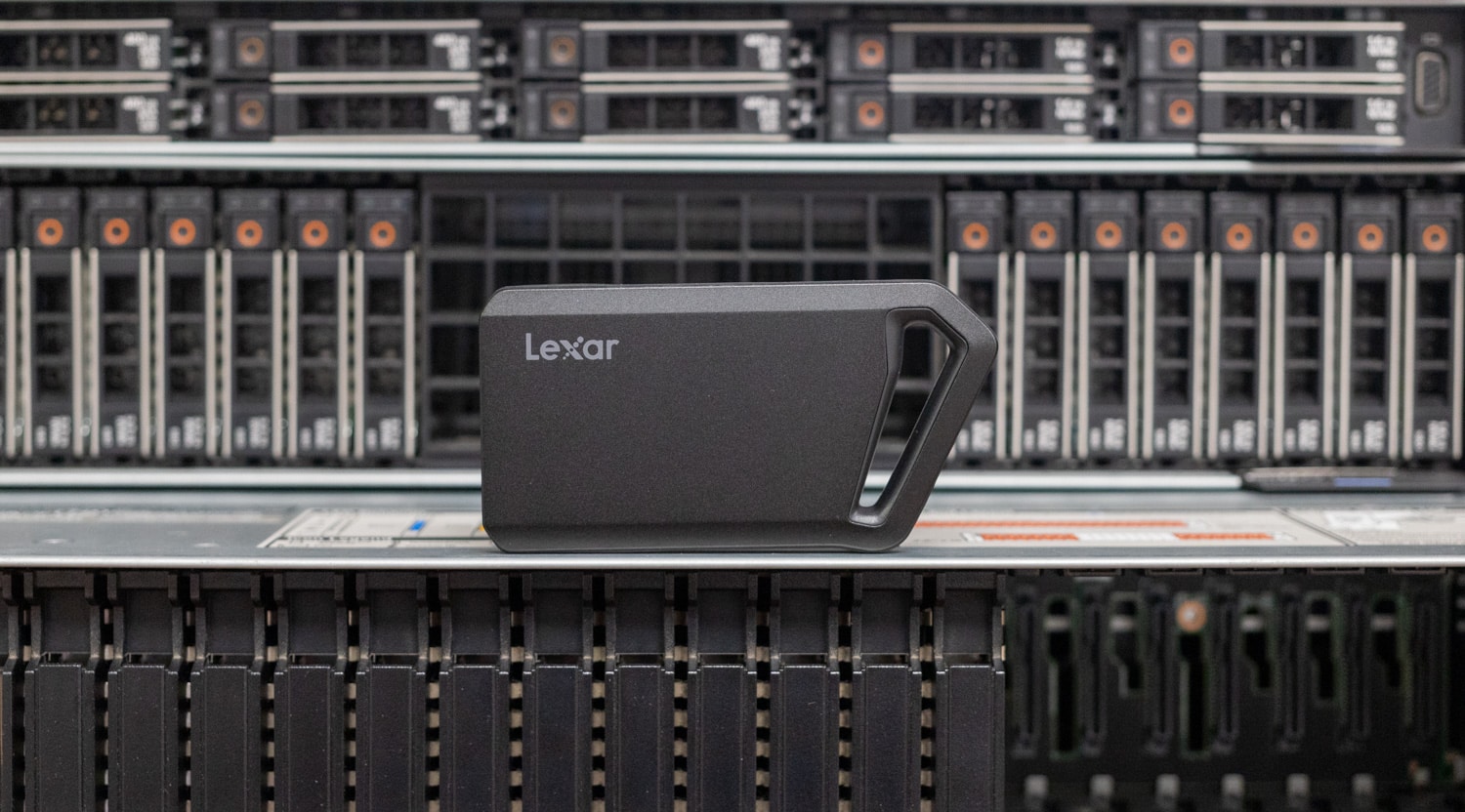 Lexar SL600 portable ssd