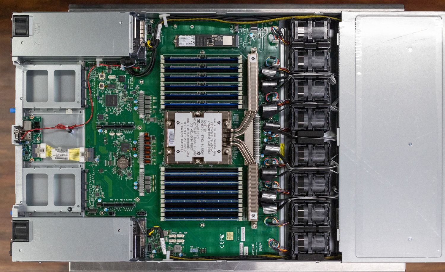 Chasis Supermicro Almacenamiento A+ ASG-1115S-NE316R