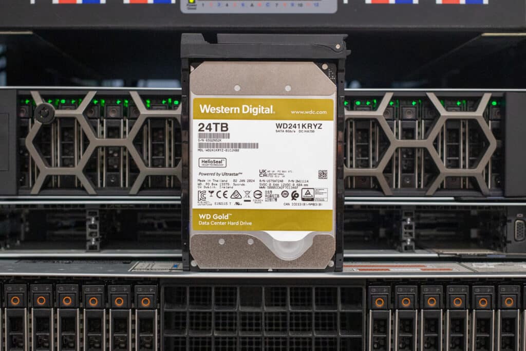 WD Gold 24 TB em trenó