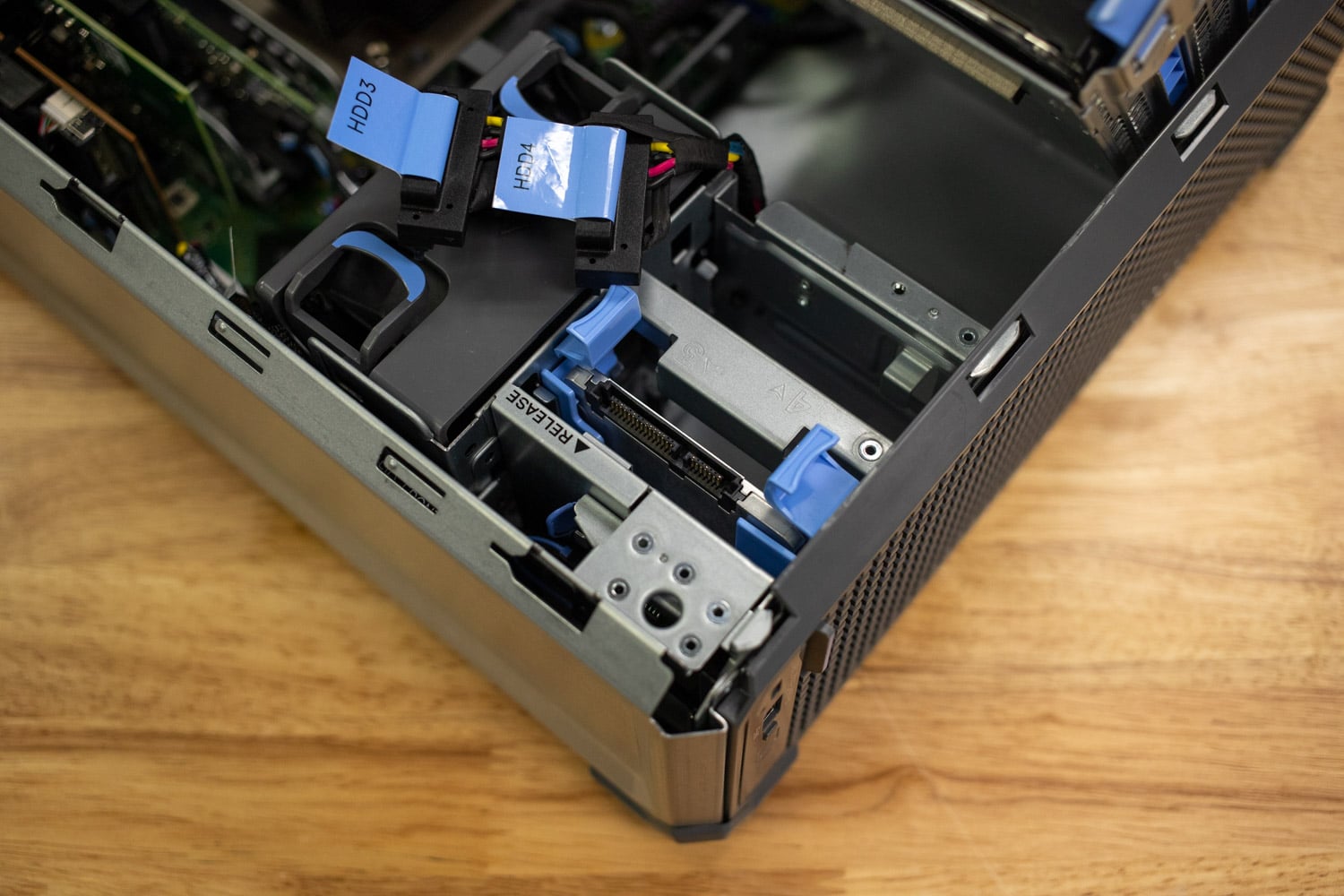 Dell PowerEdge T160 SSD