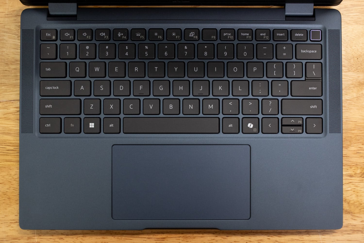 Dell Latitude 7450 Ultralight Keyboard