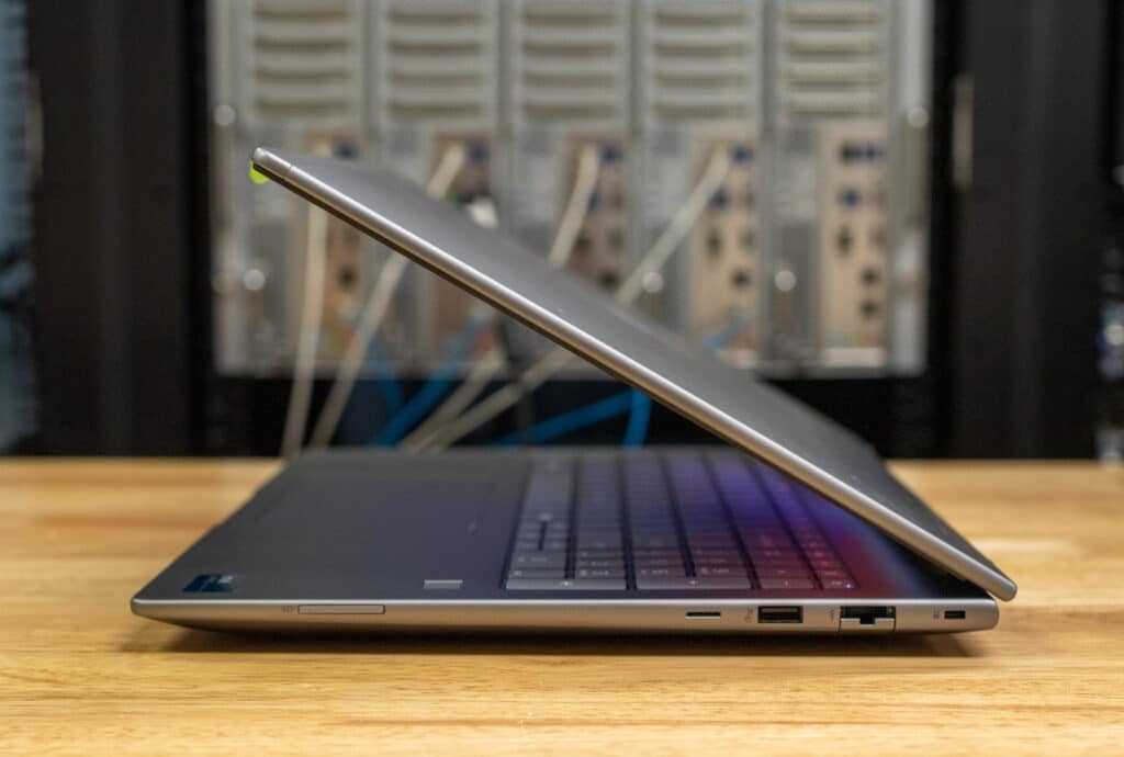 HP ZBook Power G11 right
