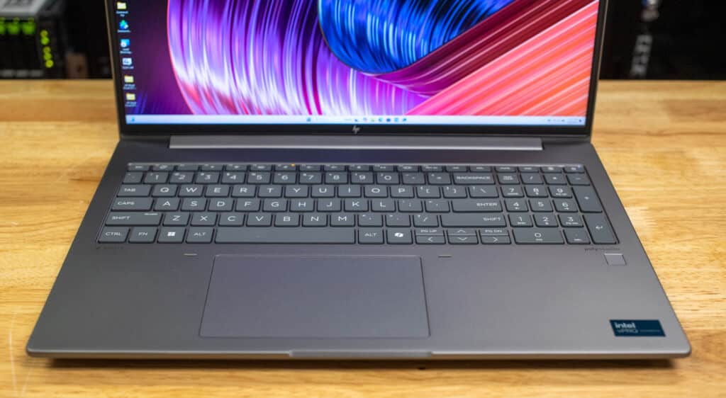 HP ZBook Power G11 keyboard and touchpad