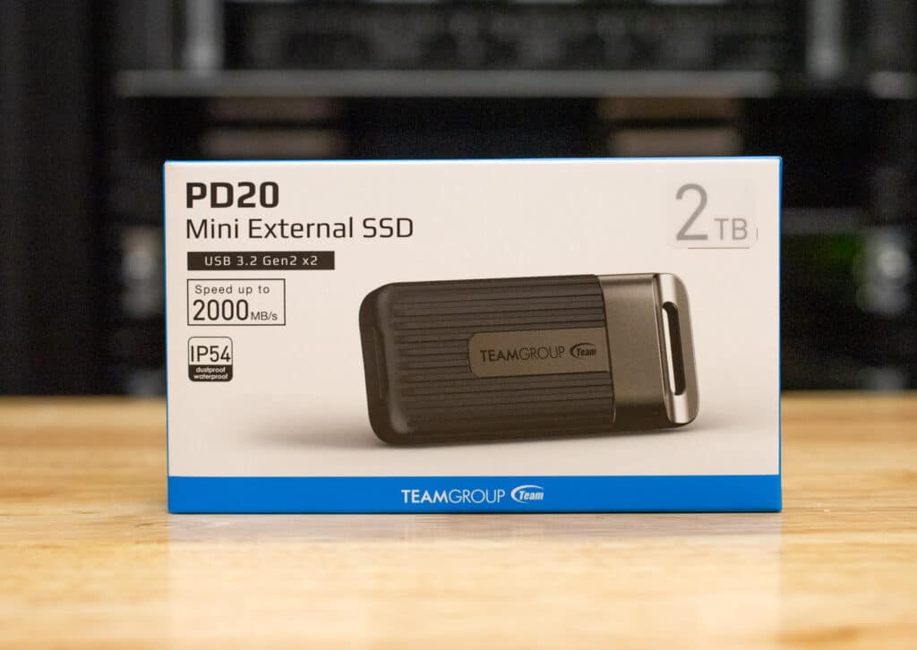 TEAMGROUP PD20 box