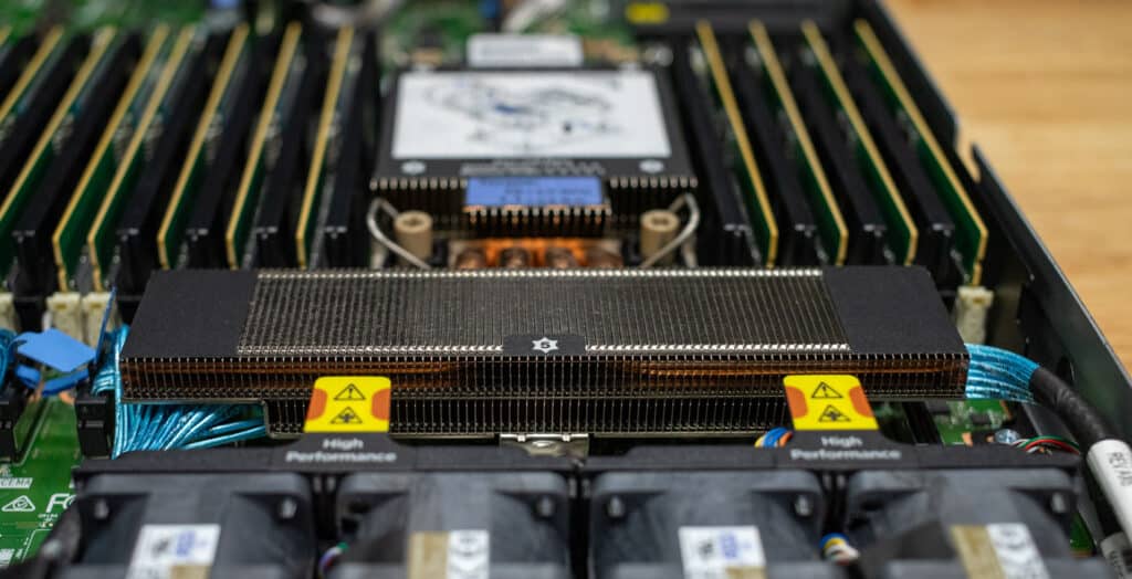 Lenovo ThinkSystem SR630 V4 CPU Heatsink