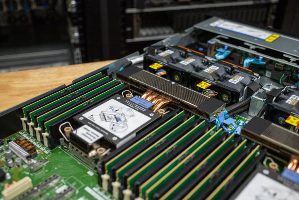 Lenovo ThinkSystem SR630 V4 Motherboard CPU