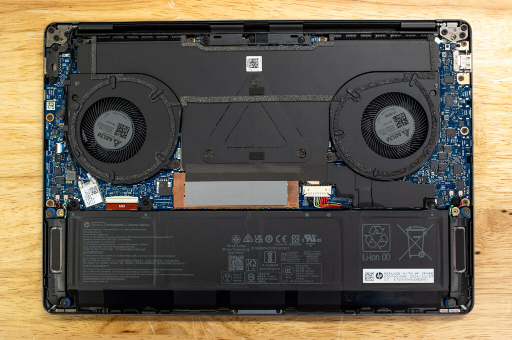 HP ZBook Ultra G1a 14" bottom opened