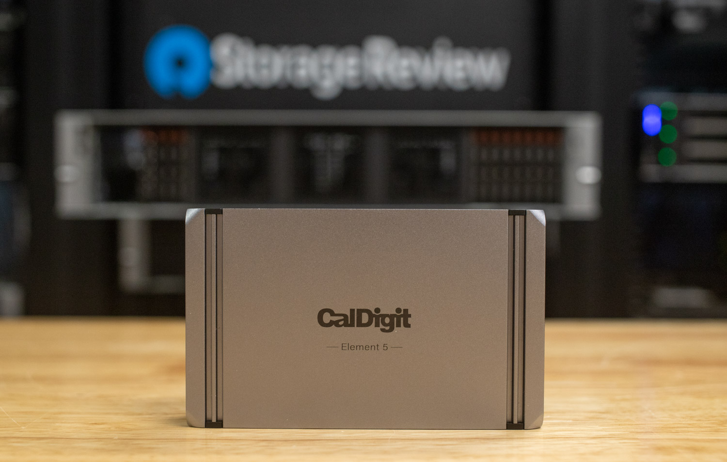 Caldigit Element 5 Hub Top