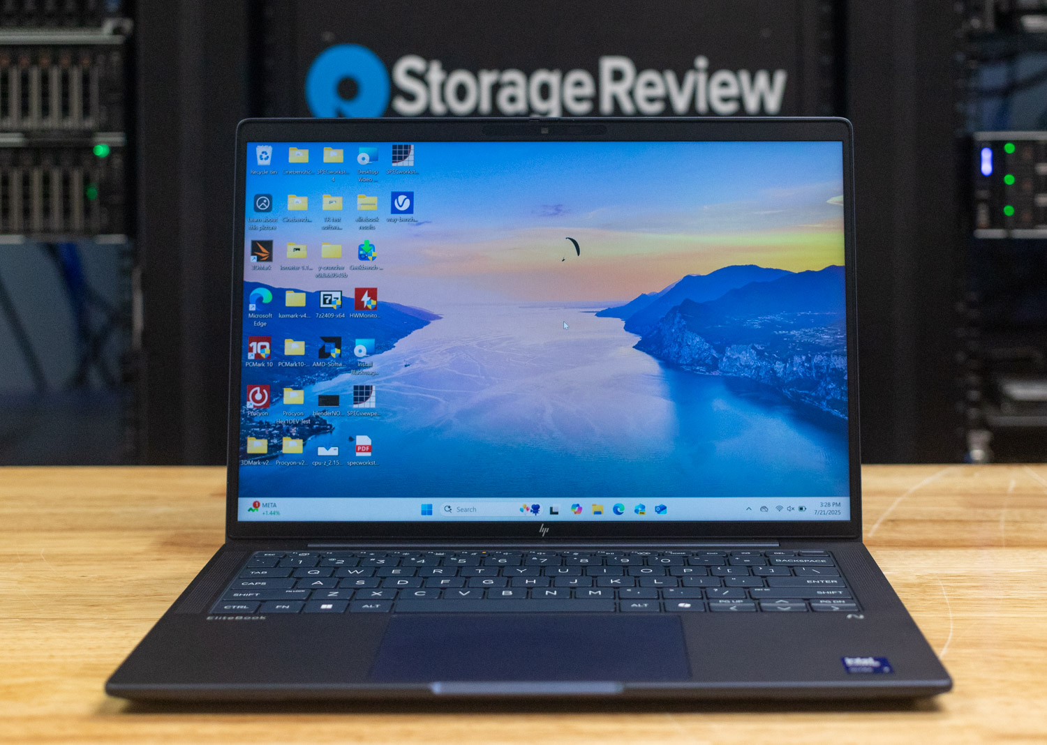 HP EliteBook X G1i Solo