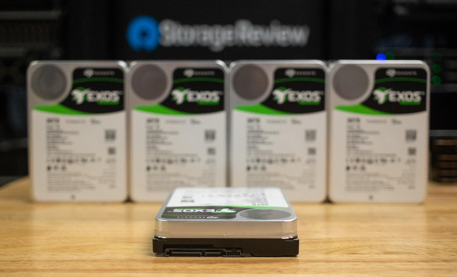 Seagate Exos M 30TB SATA connection