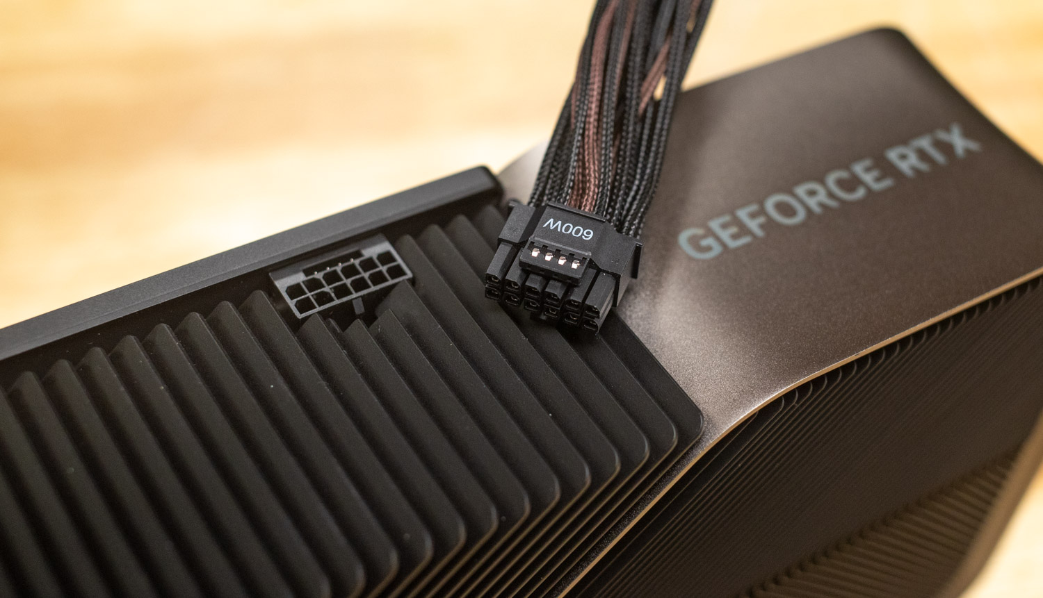 Prime Noctua edition PSU 600W 12 pin power