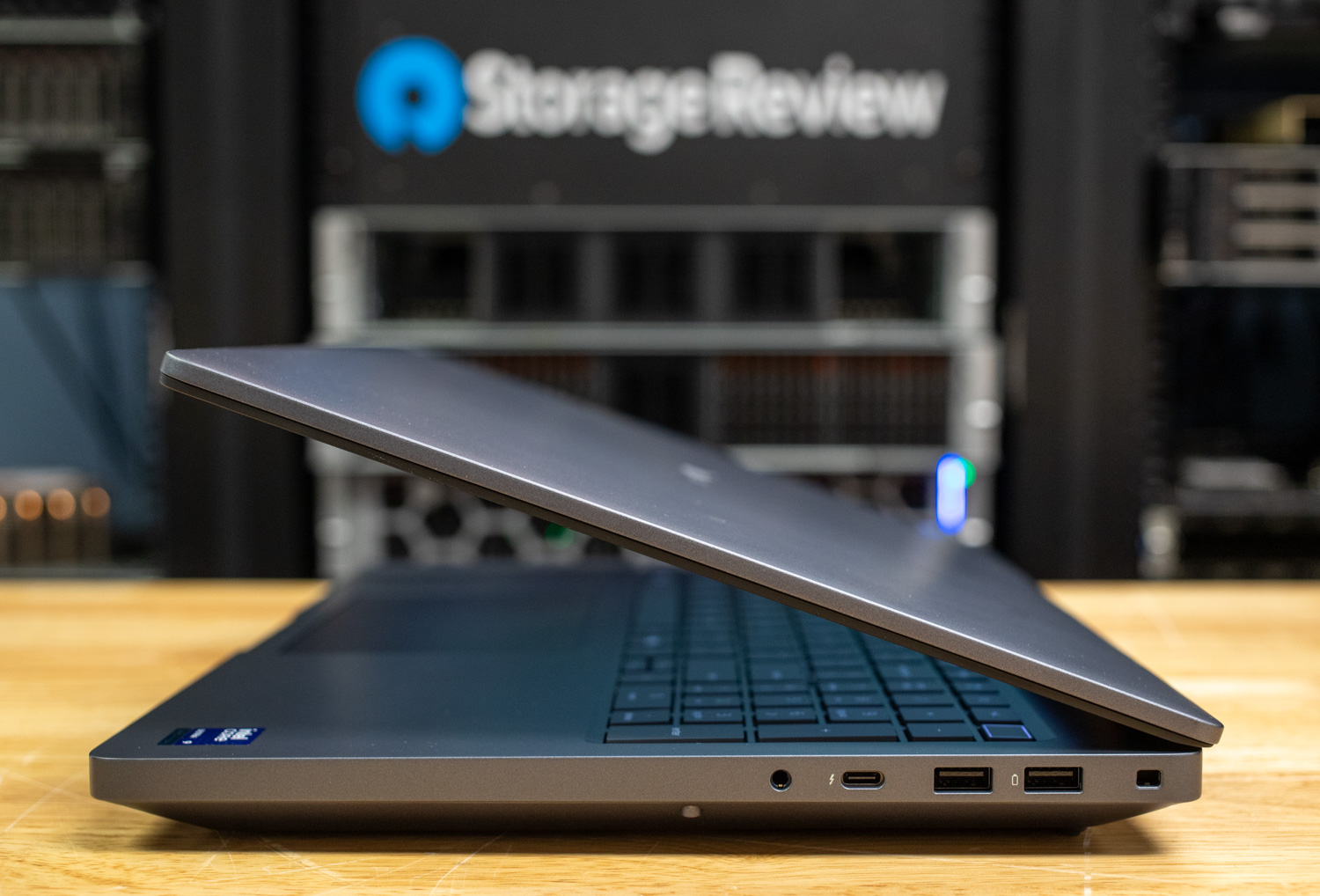 Dell Pro Max 16 Plus Right Ports