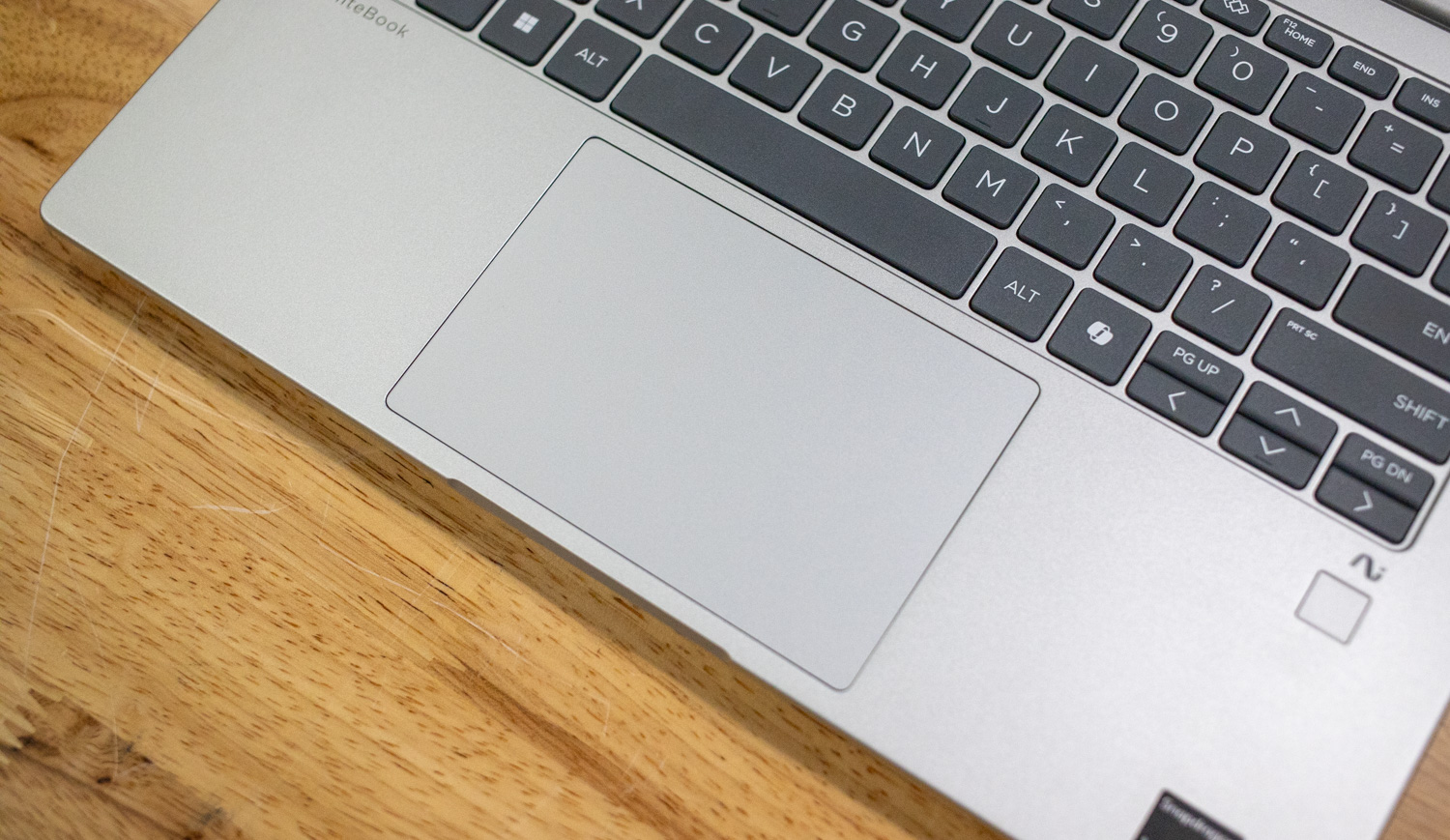 HP EliteBook 6 G1q track pad.