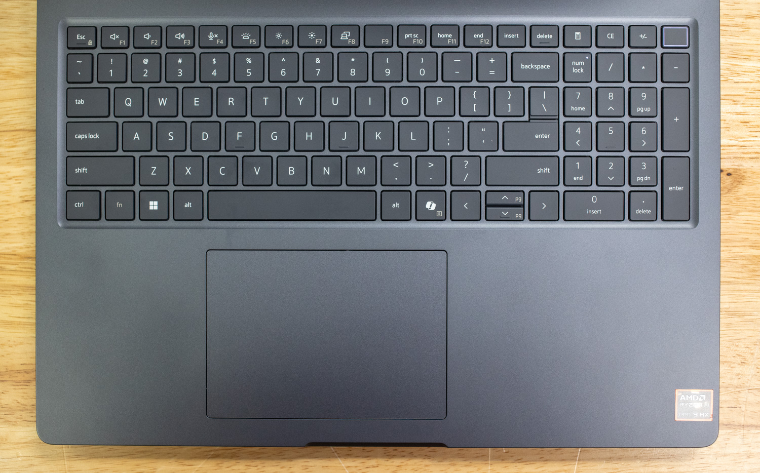 Dell Pro Max 16 (AMD) Keyboard