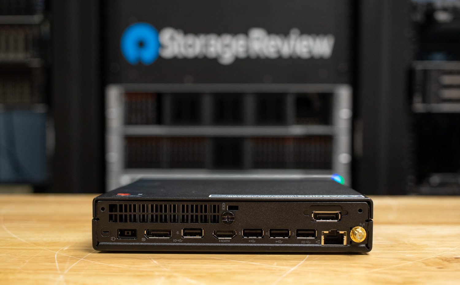 Lenovo ThinkCentre Neo 50q QC rear ports