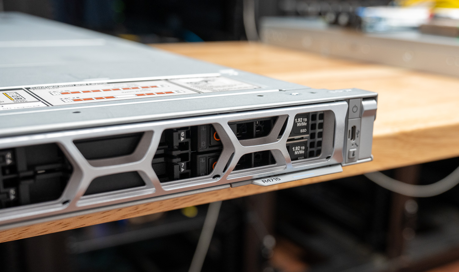 Dell PowerEdge R4715 front bezel and power button