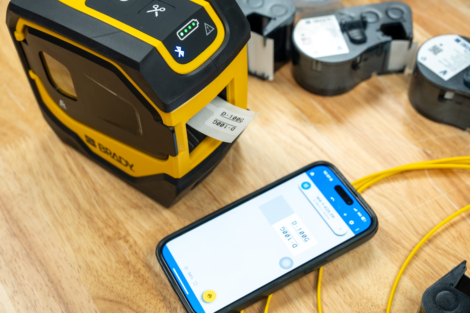 Brady M511 with Brady Express Labels mobile app. 