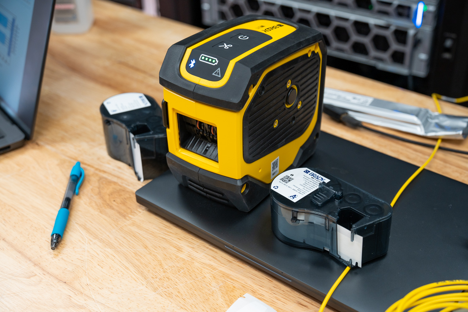 Brady M511 mobile label maker